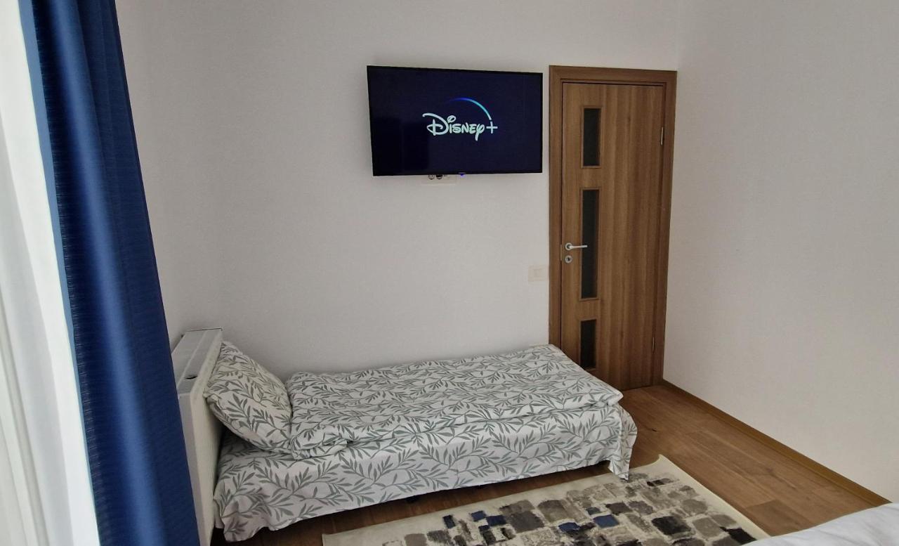 Ap Calas No2 2b, Free Parking Apartment